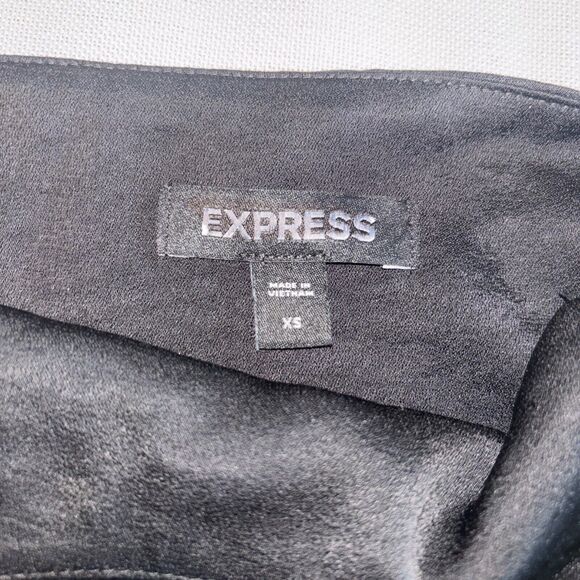 Express Black Satin Crop Top‎ with gold chain straps XL - Picture 3 of 5